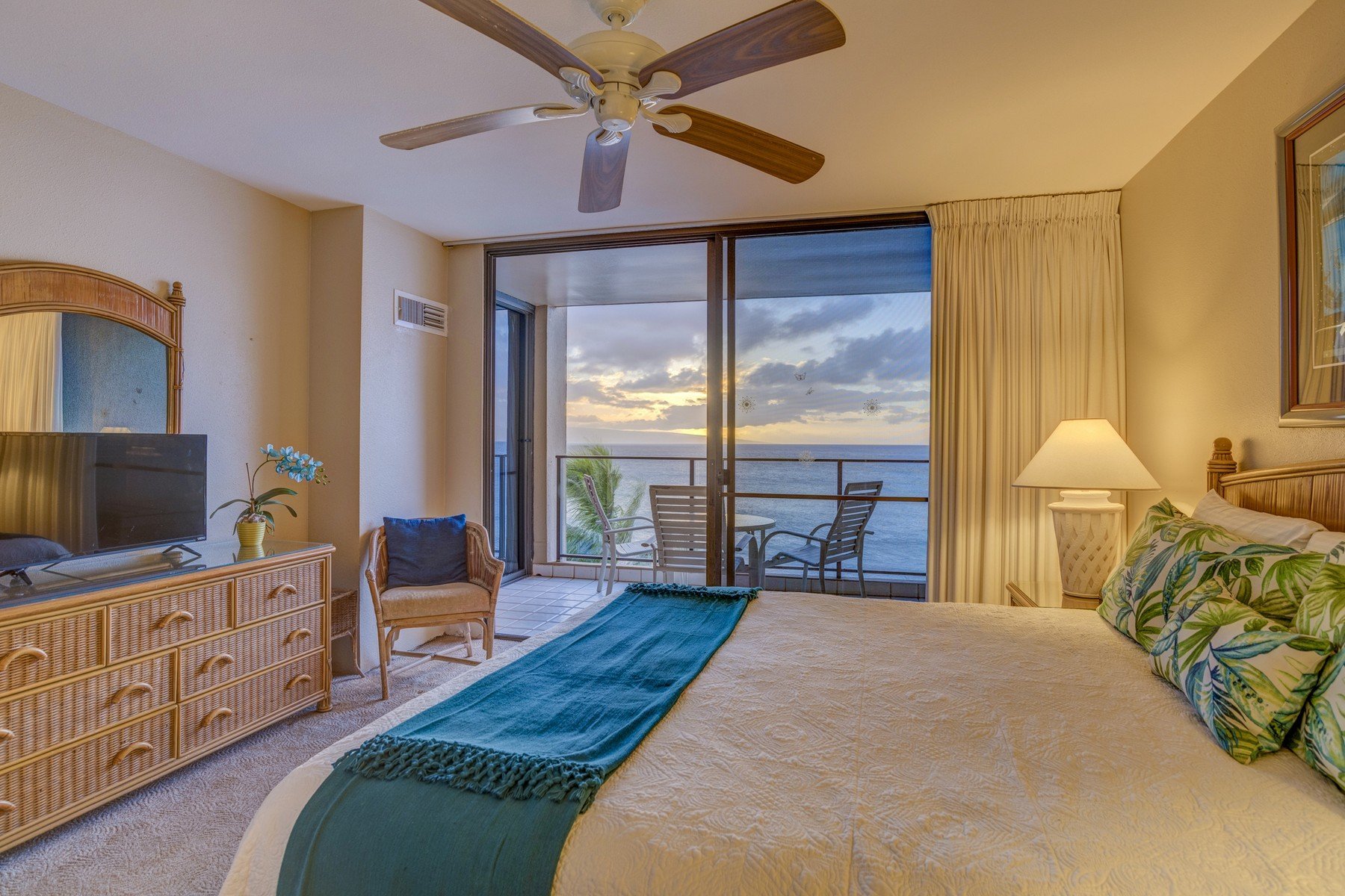 Mahana Kaanapali Condo for Sale